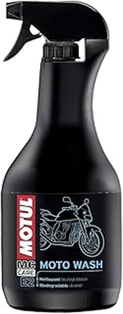 Alternativas naturales para limpiar tu moto sin productos químicos