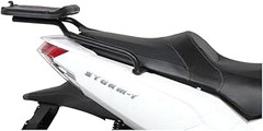 Guía Práctica para Instalar un Soporte de Maleta de Moto