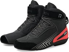 Certificaciones de seguridad en botas de moto con protección de espinilla