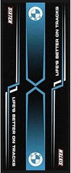 Descubre los tipos de alfombras de paddock para moto disponibles